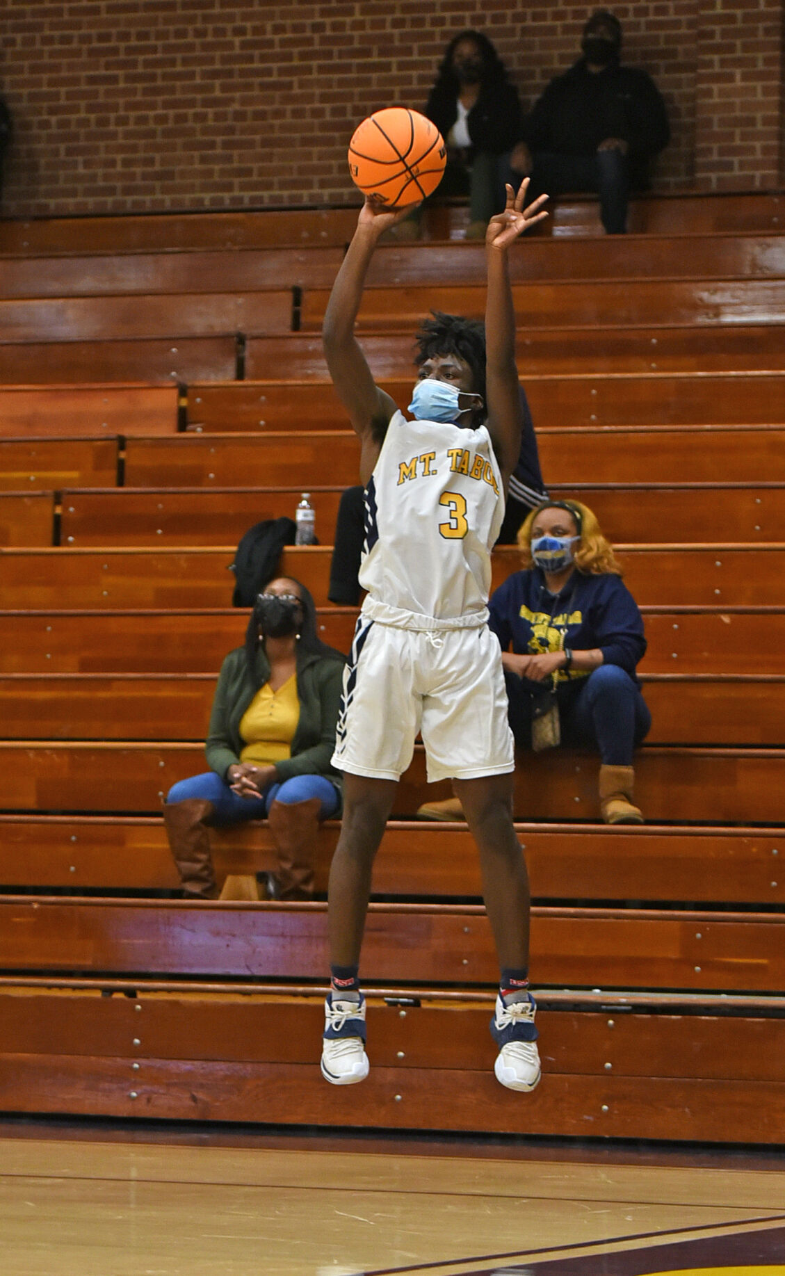 Reynolds Mount Tabor boys basketball
